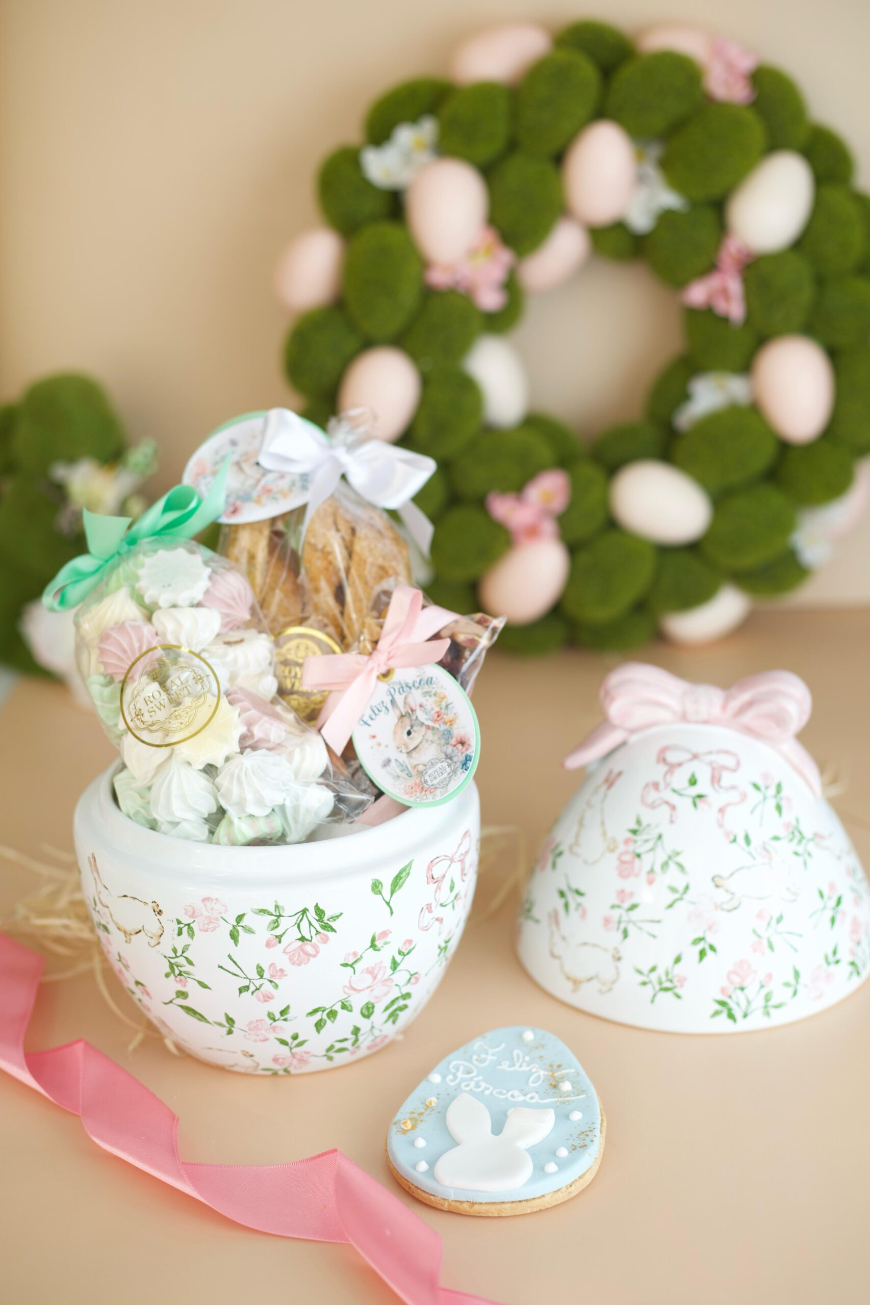 ovos-de-pascoa-artesanal-chocolate-bombons-presente-royal-sweet-confeitaria-em-santo-andre